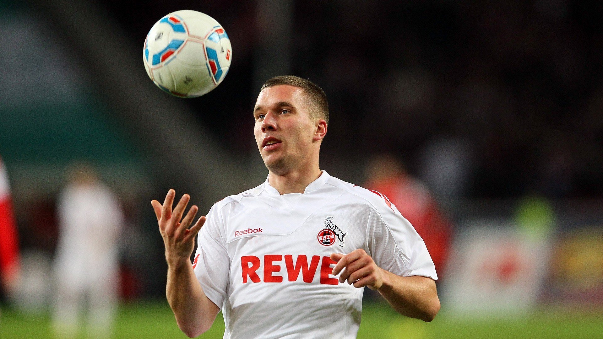 皮特·库策稳定发挥赢得观众喝彩，皮特库宁汉